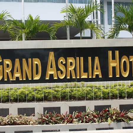 Grand Asrilia Hotel Bandung Ngoại thất bức ảnh