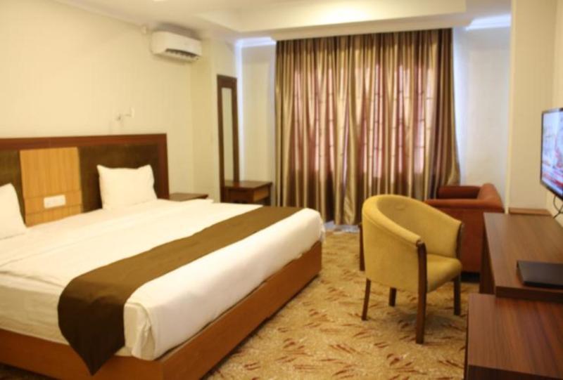 Grand Asrilia Hotel Bandung Ngoại thất bức ảnh